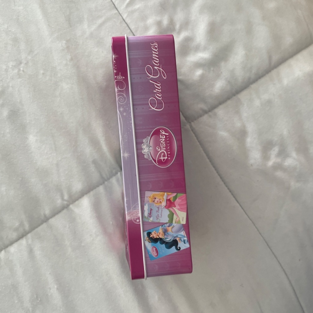 Disney Princess 4-Game Card Set in Tin - Family Fun, Kids Games, EUC. - Picture 3 of 7